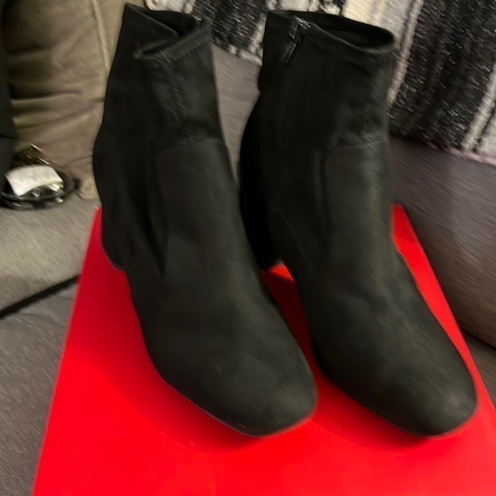 Kelly & Katie Gessie Faux Suede Bootie size 9 W. Like new condition.
